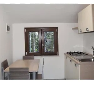 https://baia-mazzaforno-lascari.sicilyhotelsitaly.net